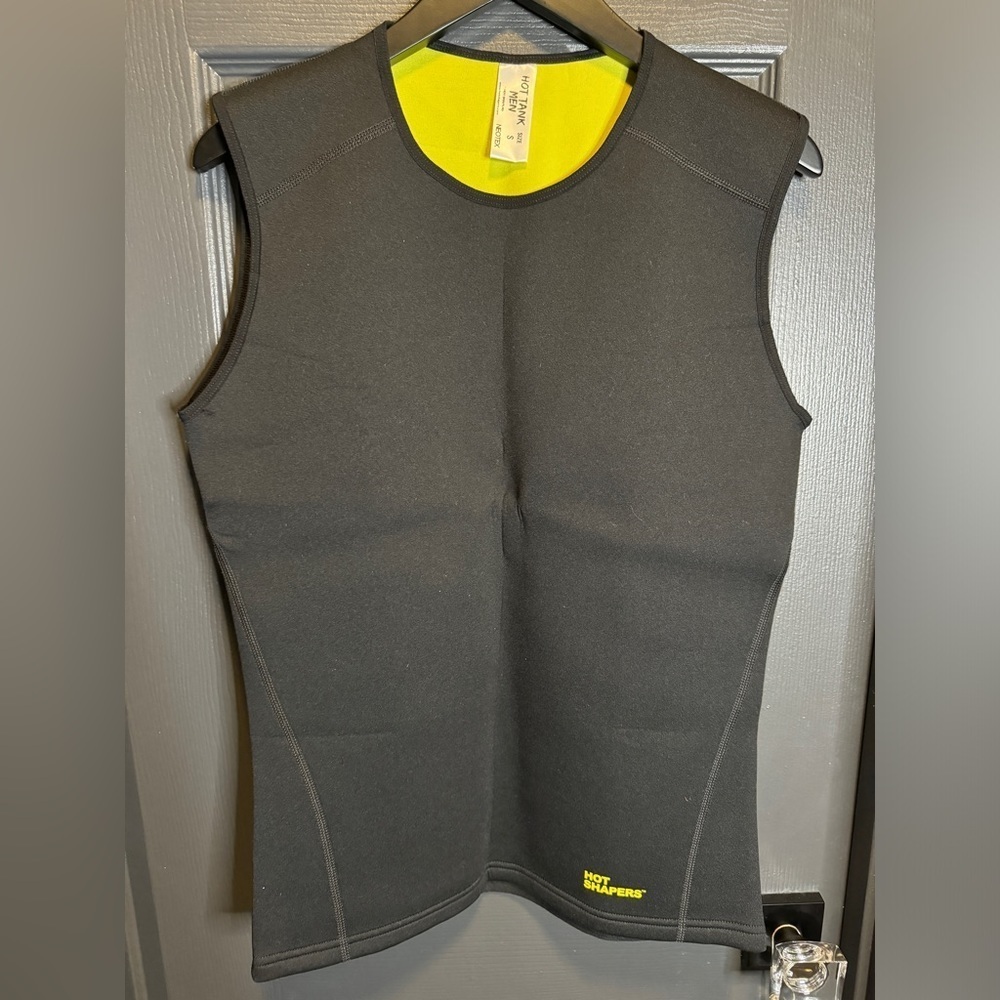 Hot Shapers sweat tank size small new never used​​​​